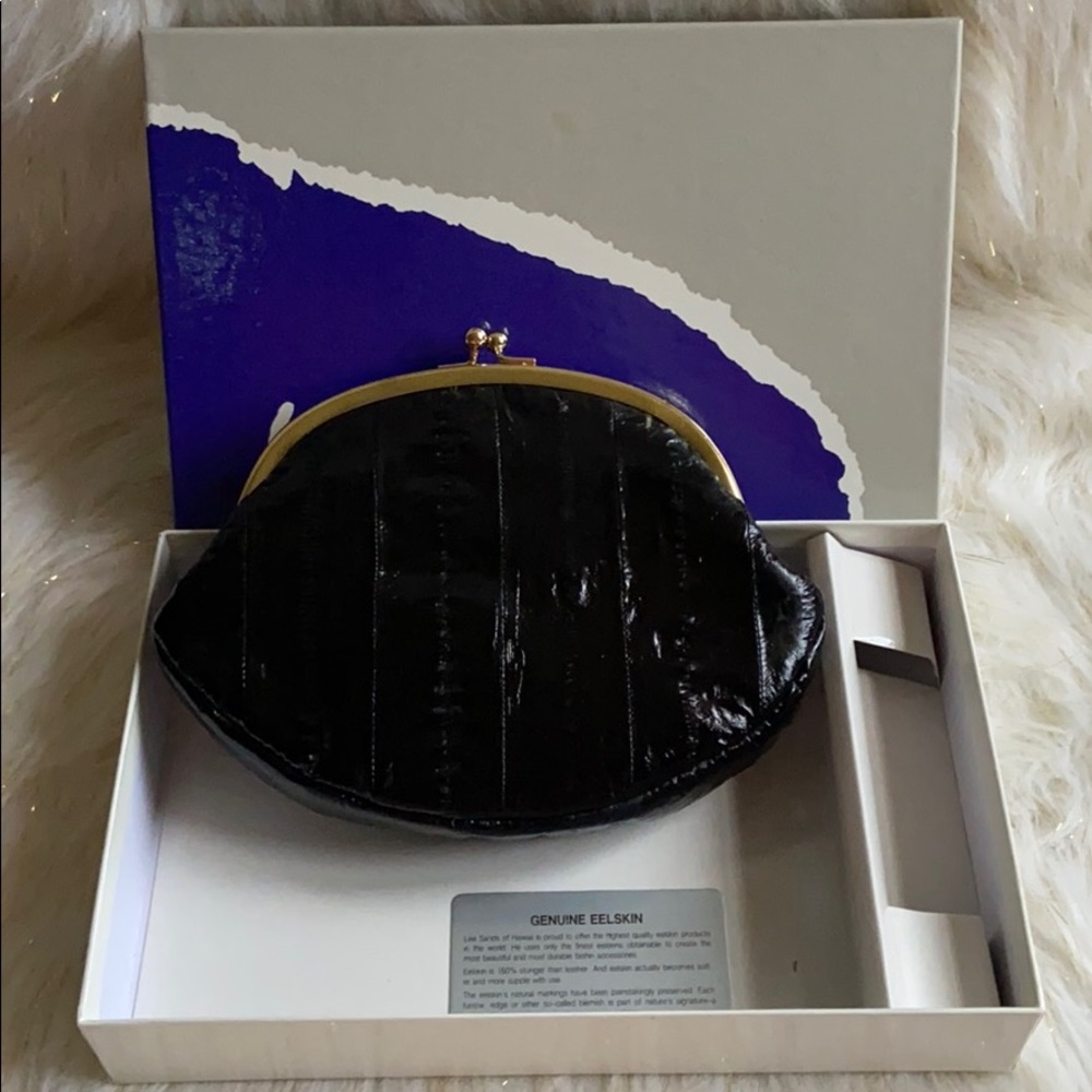 Lee Sands eel skin clutch